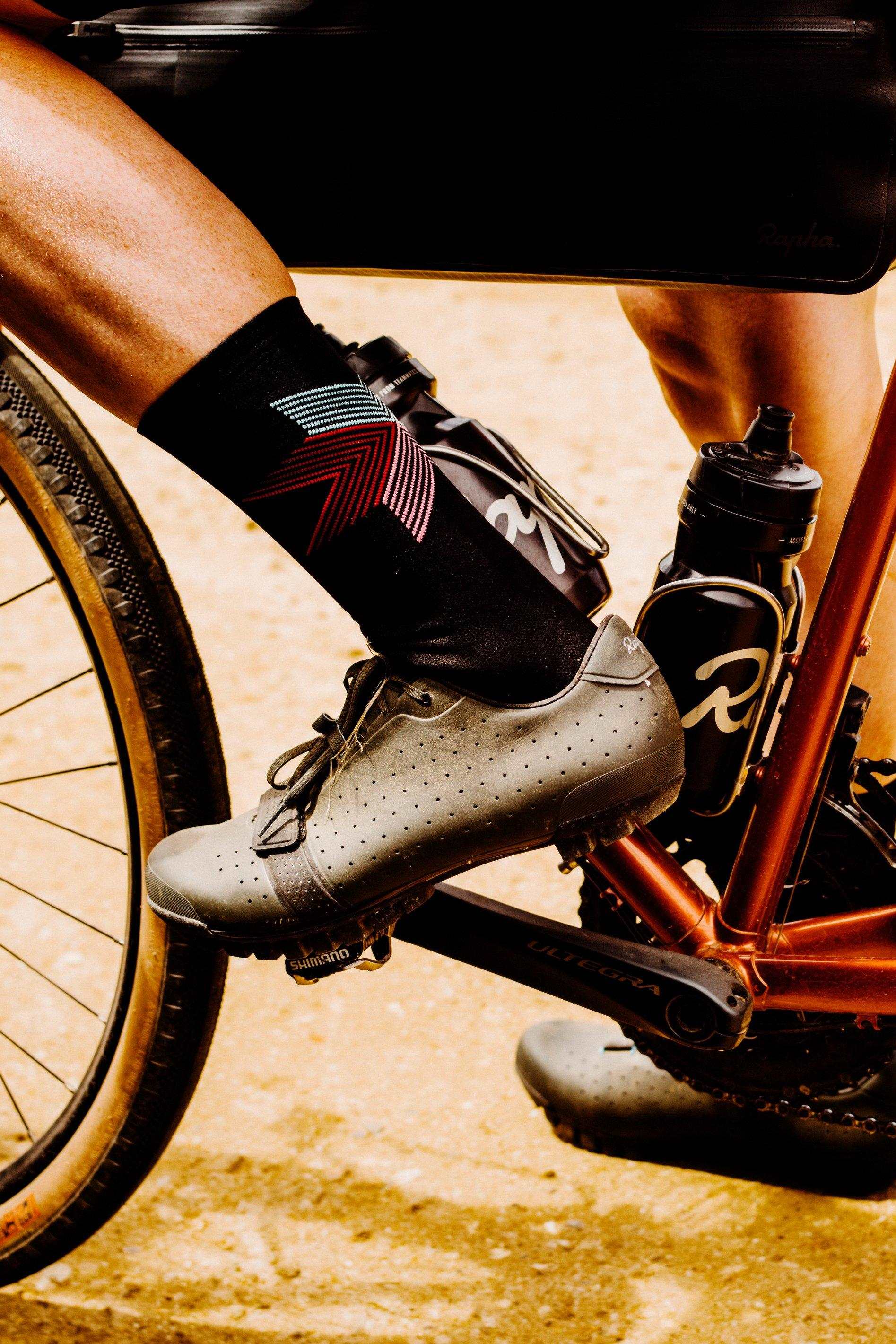 エクスプロア シューズ | Rapha