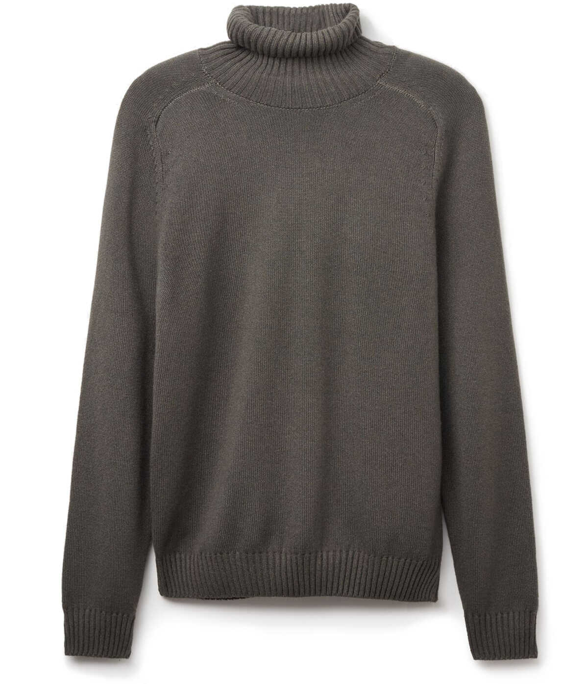 上質を知る大人が選ぶニットウエア！ 絶妙なカラーリングが、都会の