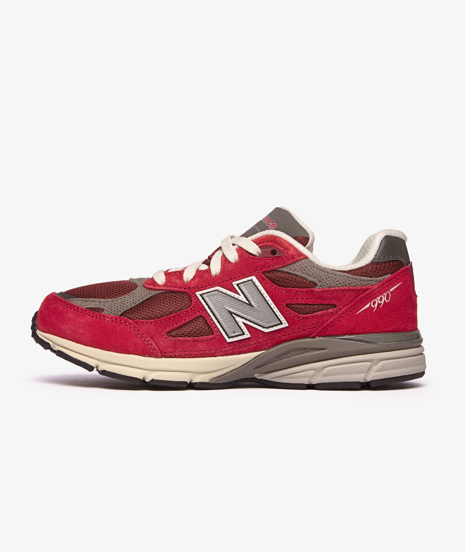 Red New Balance 990 V3 | SVD
