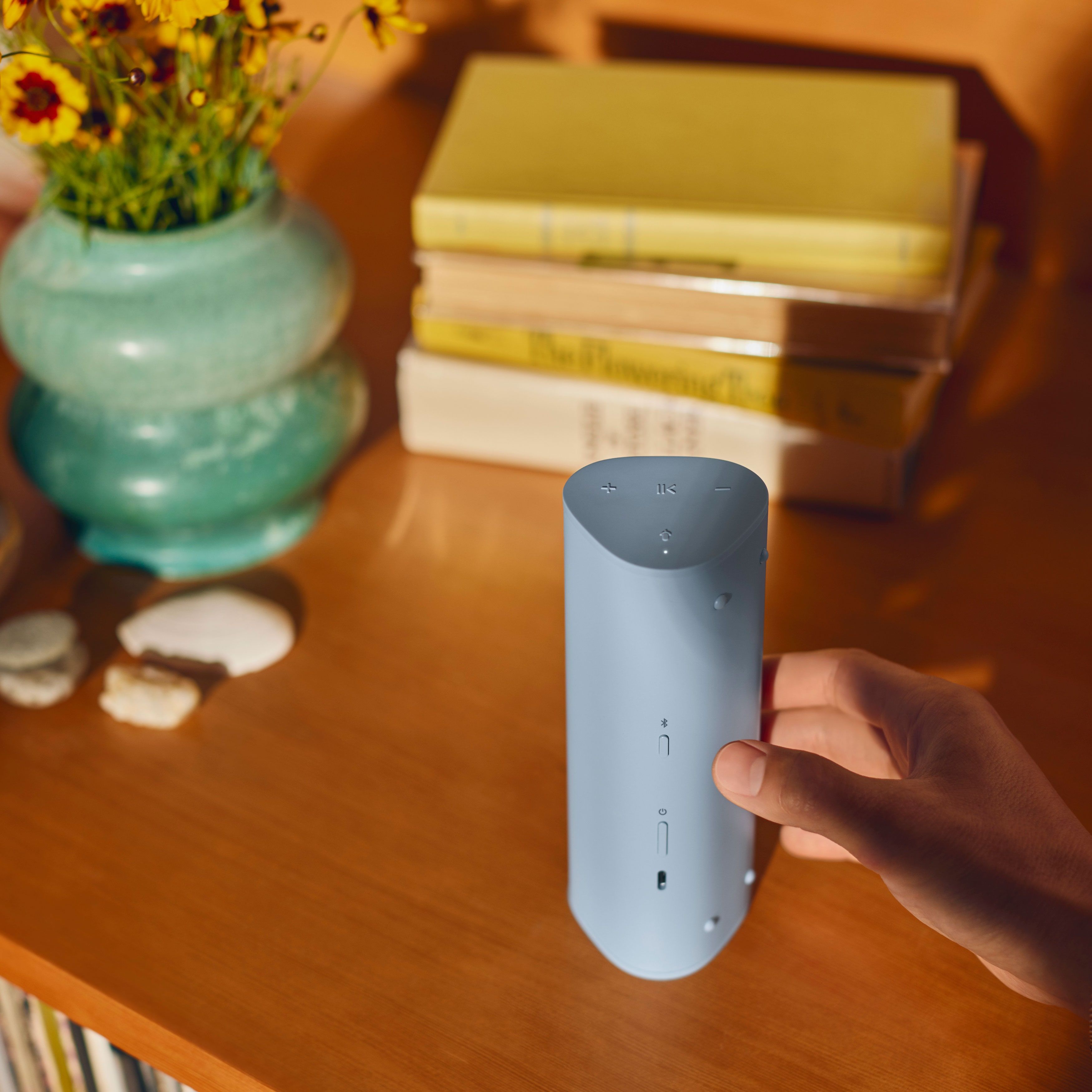 Sonos Roam 2：防水設計のポータブルBluetoothスピーカー | Sonos