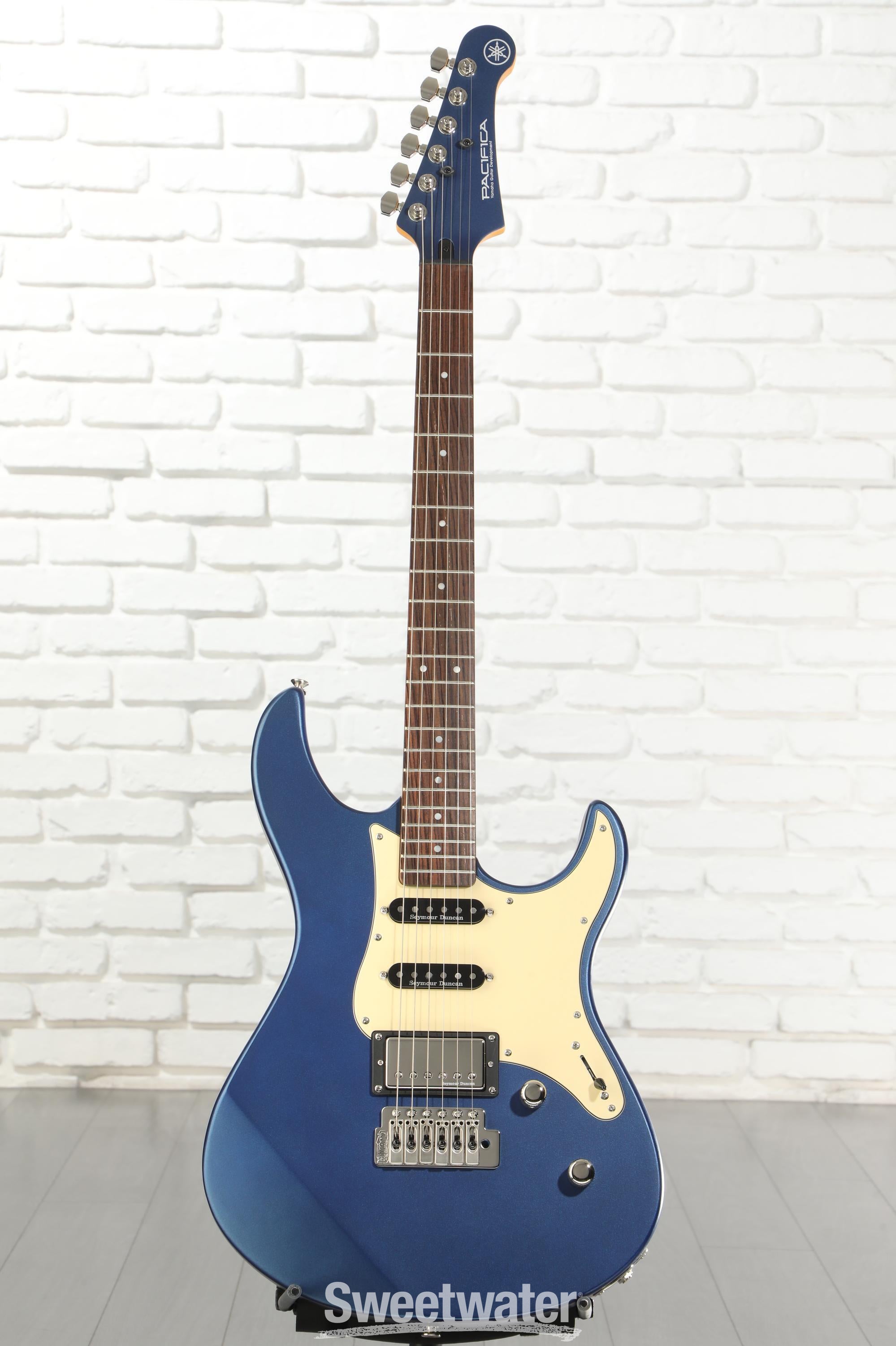 Yamaha PAC612VIIX Pacifica Electric Guitar - Matte Silk Blue