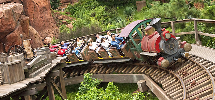 公式】ビッグサンダー・マウンテン｜東京ディズニーランド | 東京