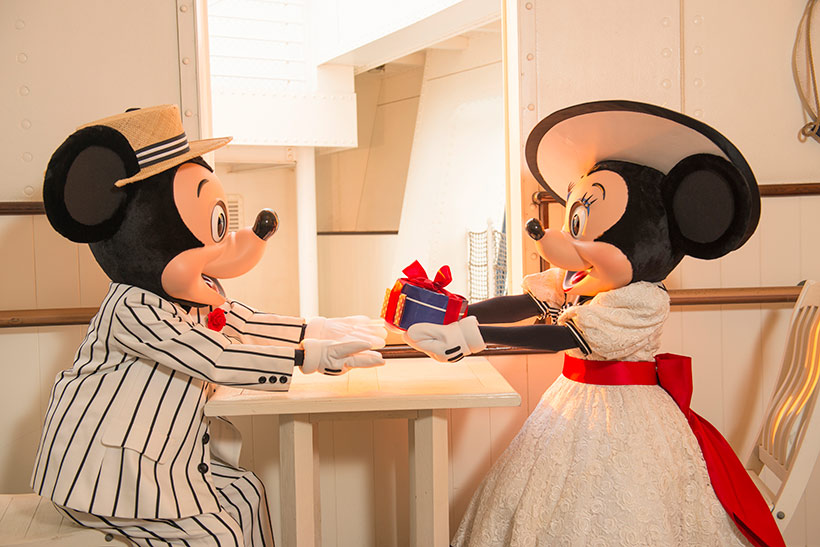 公式】ハッピーバレンタイン♡｜東京ディズニーリゾート・ブログ