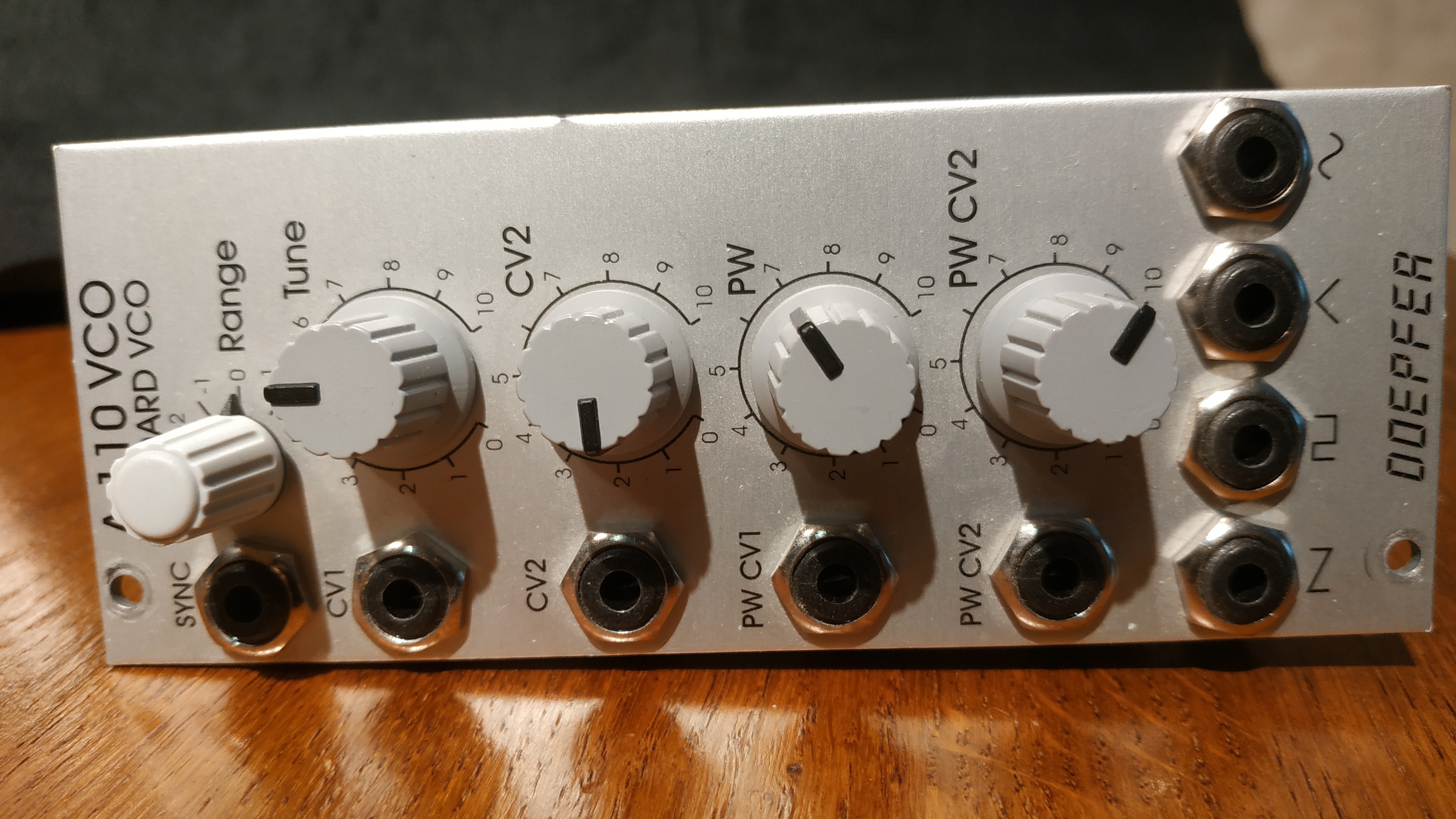 A-110 Standard VCO - Doepfer A-110 Standard VCO - Audiofanzine