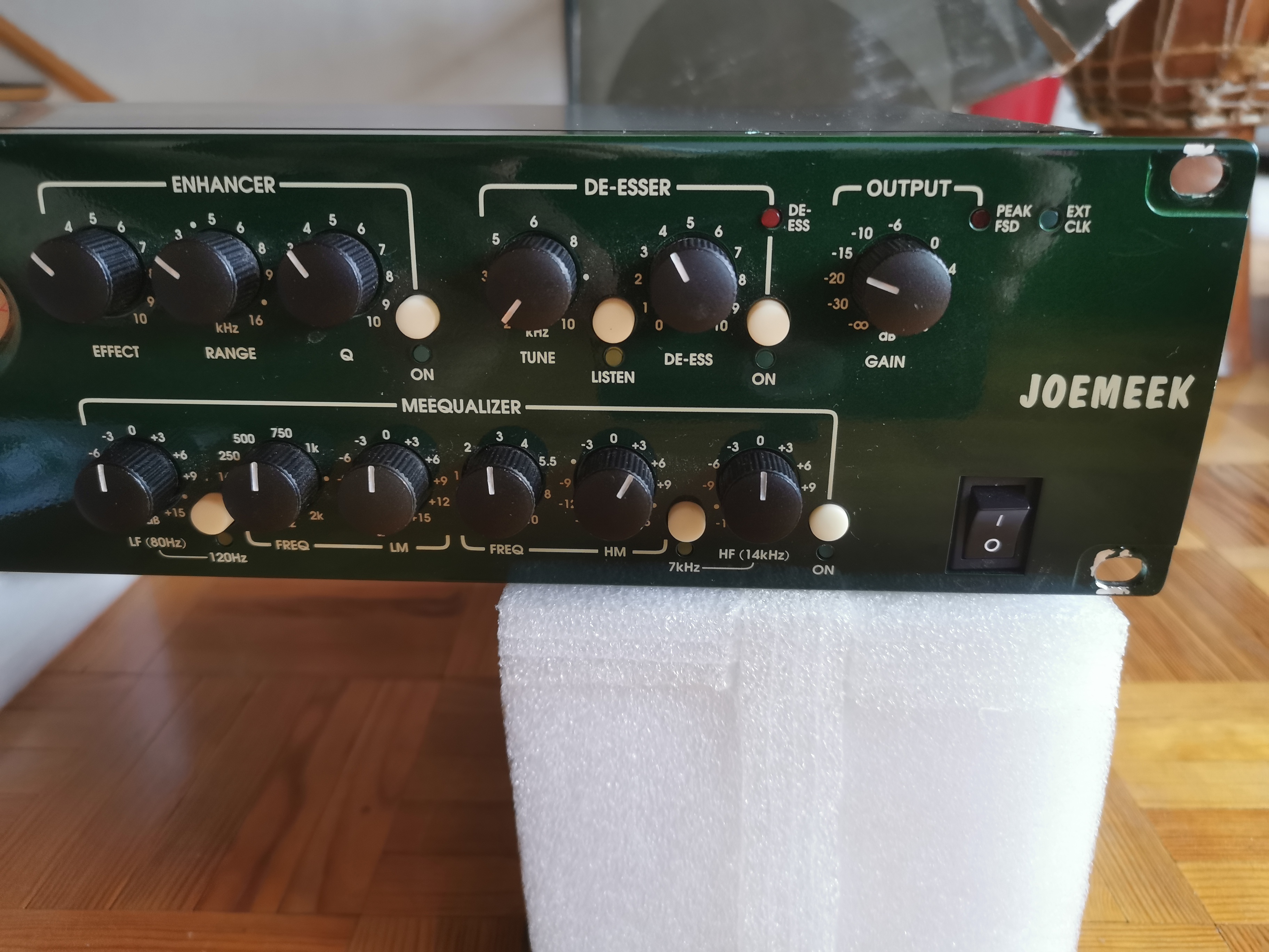 OneQ - Joemeek OneQ - Audiofanzine