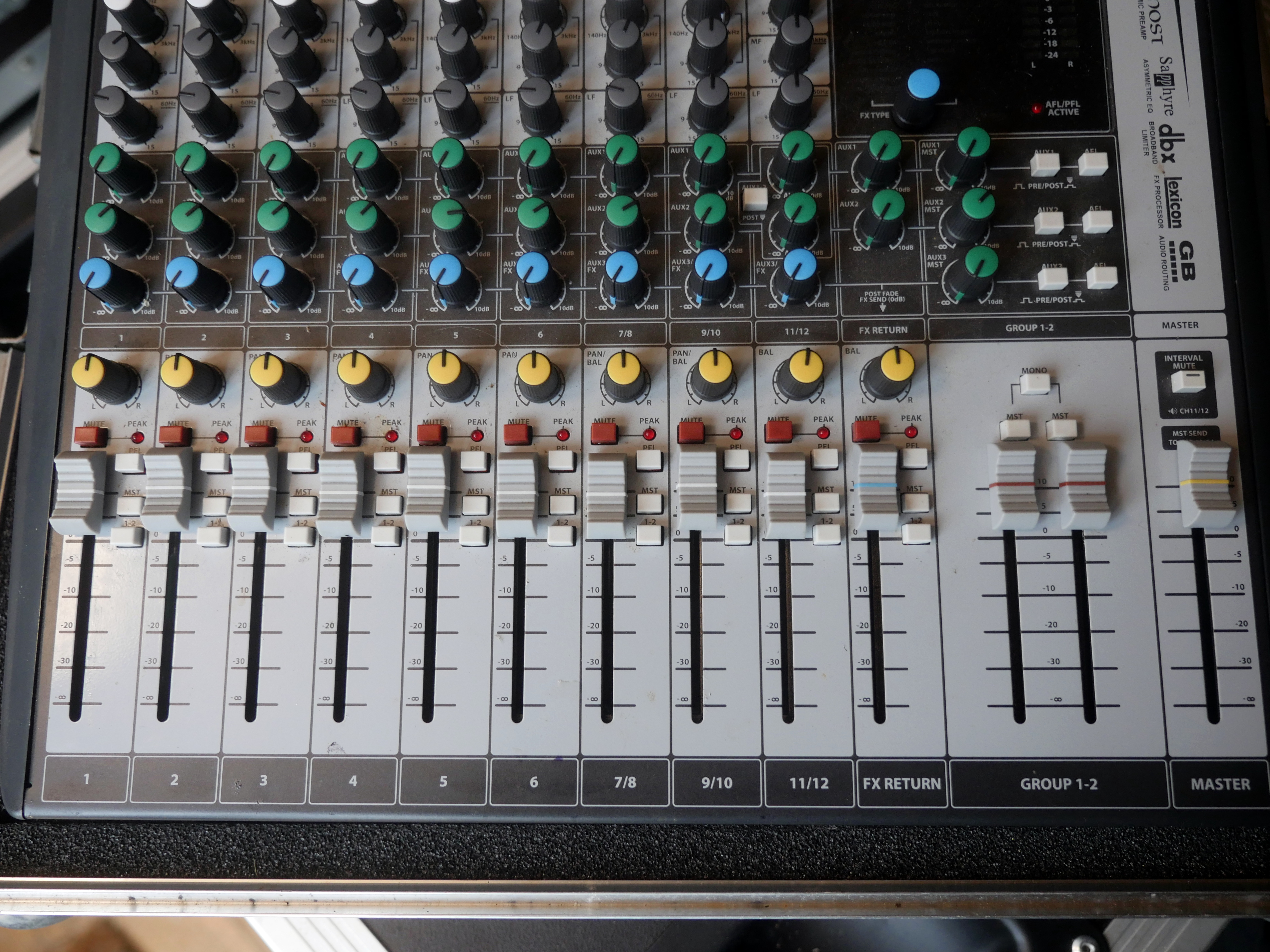 Signature 12 MTK - Soundcraft Signature 12 MTK - Audiofanzine