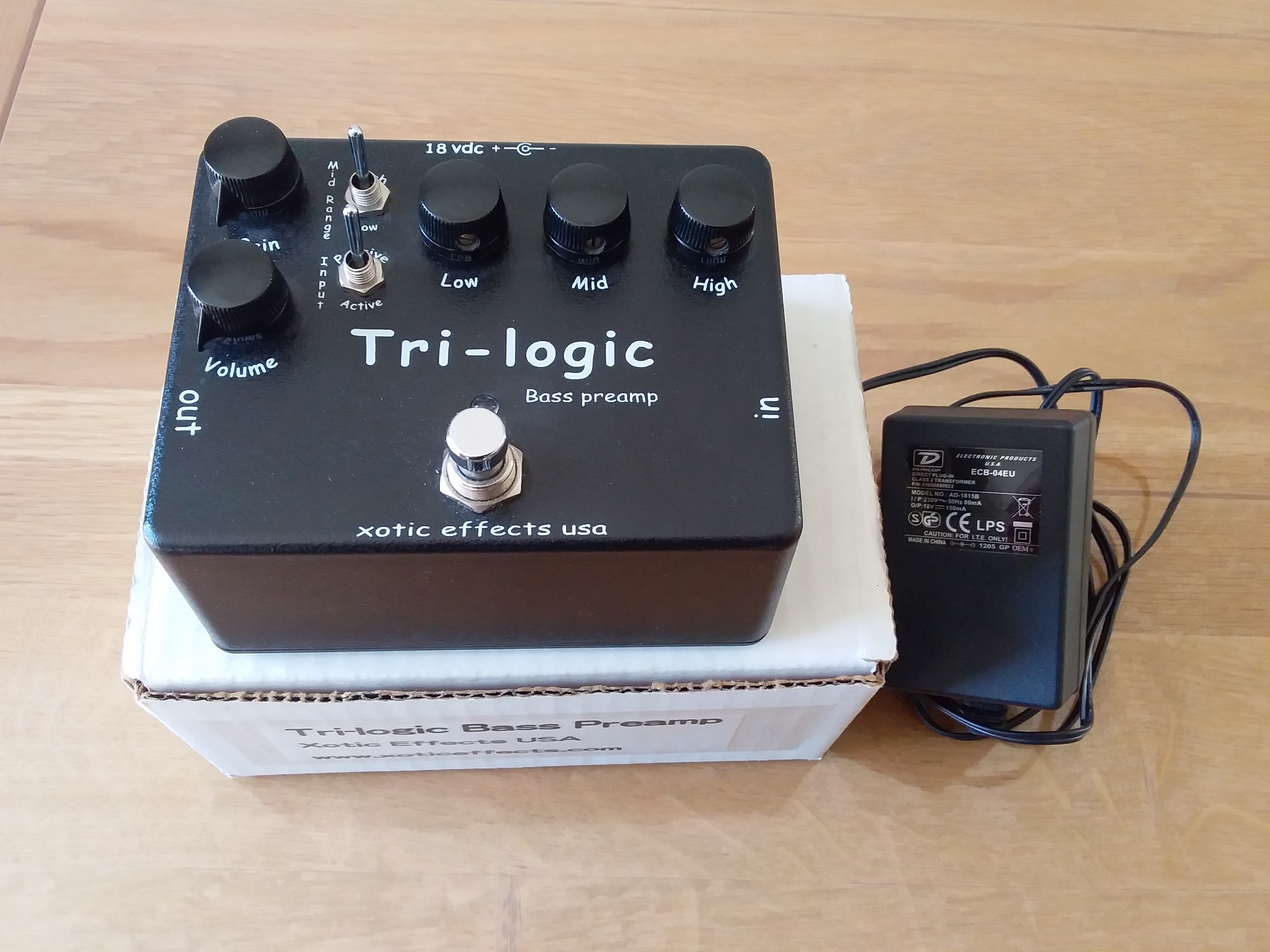 Tri-logic bass Preamp - Xotic Effects Tri-logic bass Preamp