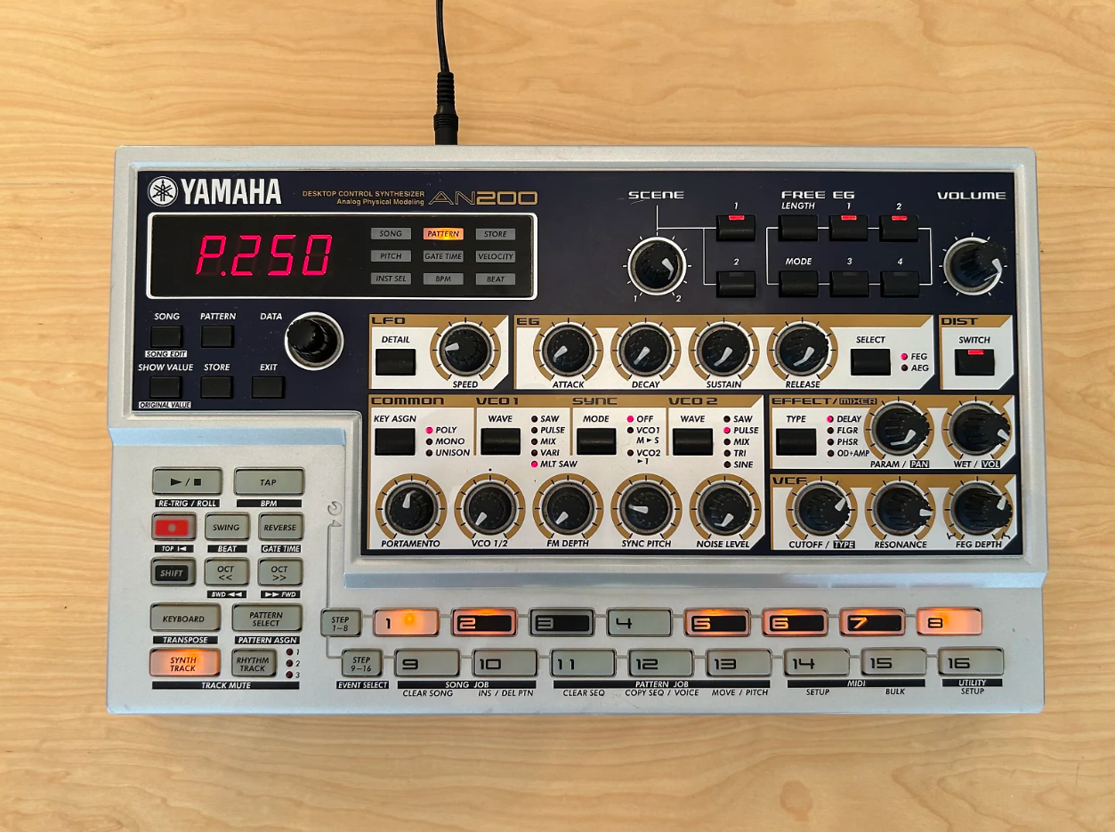 AN200 - Yamaha AN200 - Audiofanzine