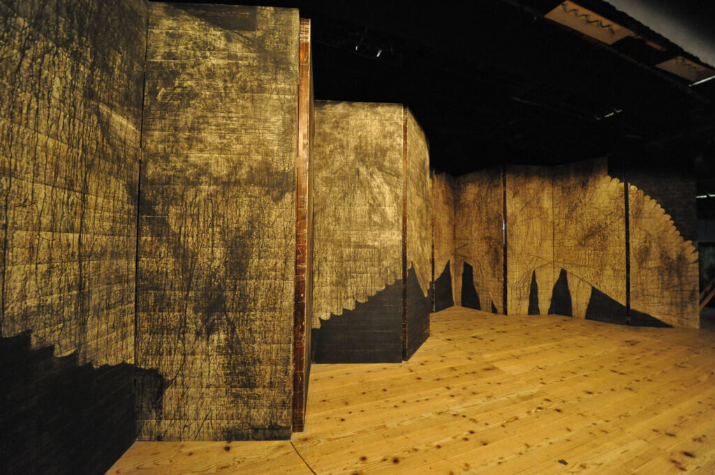 岡村桂三郎 「迦桜羅」 大作 岡村桂三郎「迦桜羅」大作