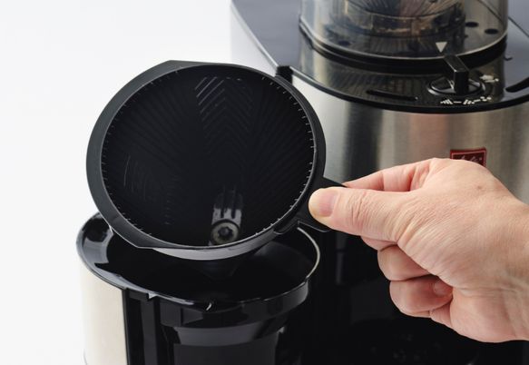 アロマフレッシュ(6杯用)」ミル付き全自動コーヒーメーカーAFG622-1B