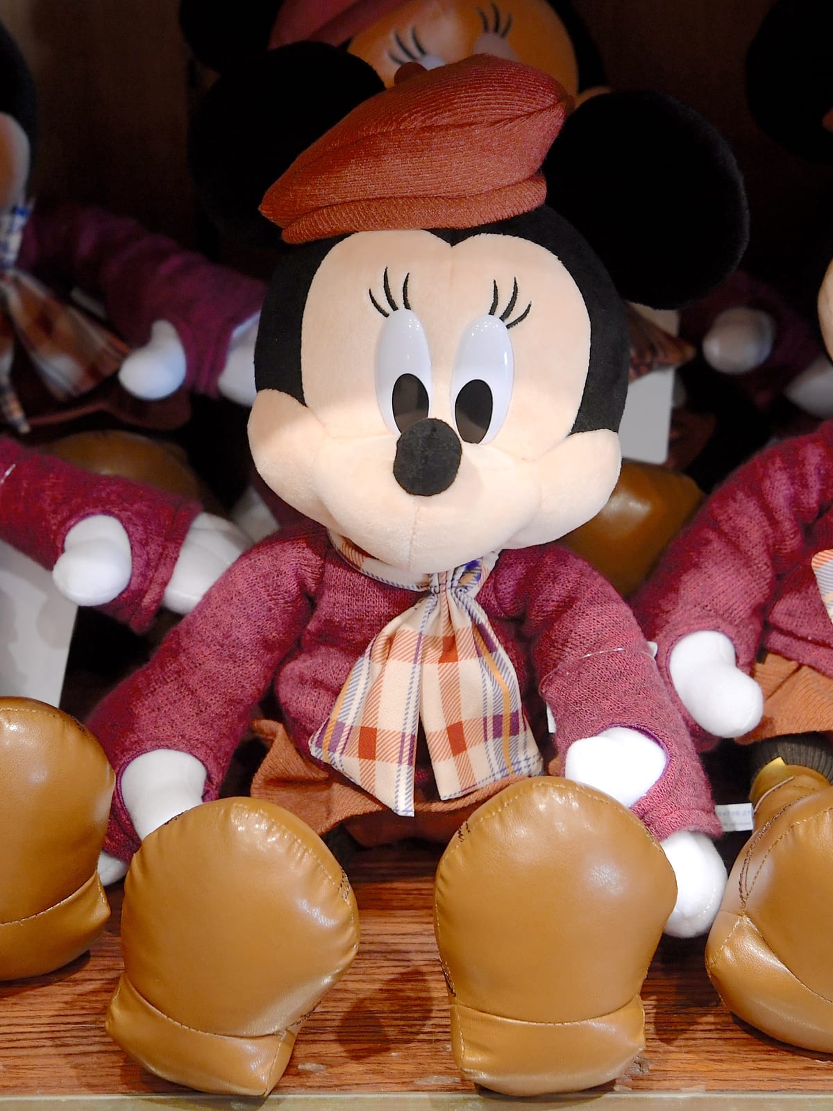 秋コスチュームのミニーマウス！東京ディズニーランド「ミニーの