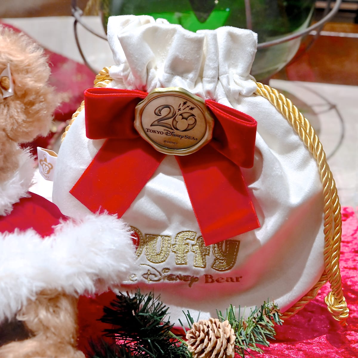 クリスマス仕様のコスチューム！東京ディズニーシー20周年 シュタイフ