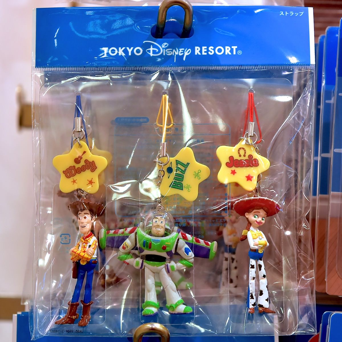 お友達とシェアしたい☆ディズニーランドのストラップセットまとめ -