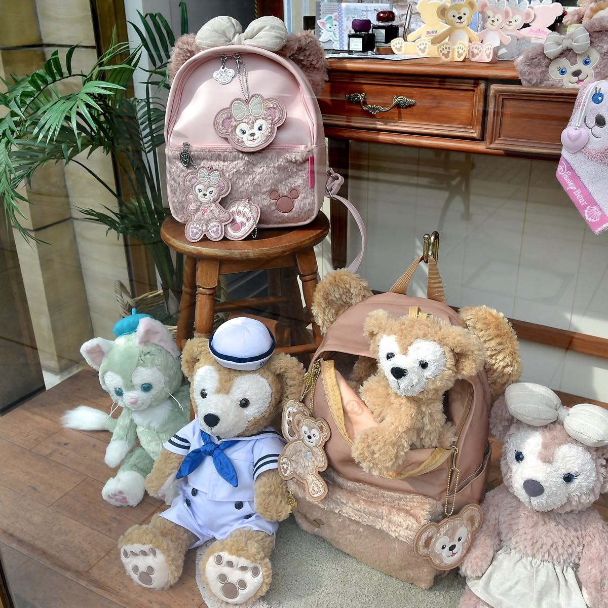 ふわもこかわいいリュックが登場！東京ディズニーシーダッフィー