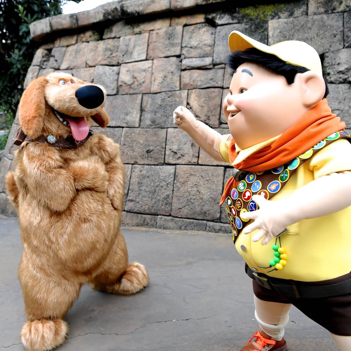 カール、ラッセル、ダグ！東京ディズニーシー『カールじいさんの空飛ぶ