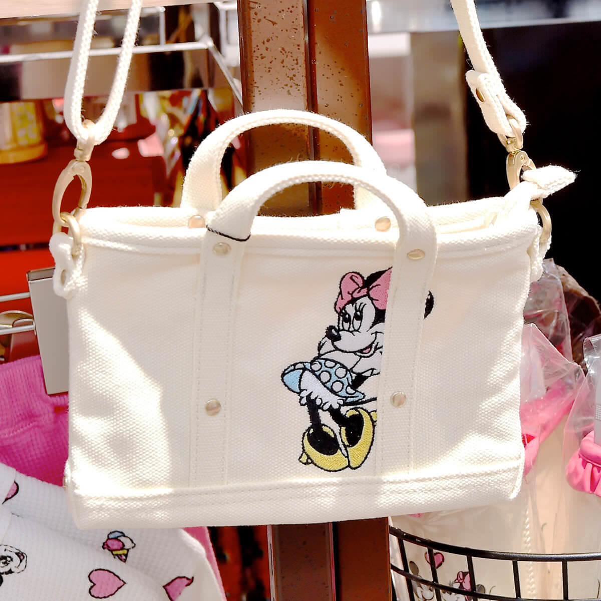 ニューヨークデートを楽しむミニー！PLAZA in private ミニーマウス