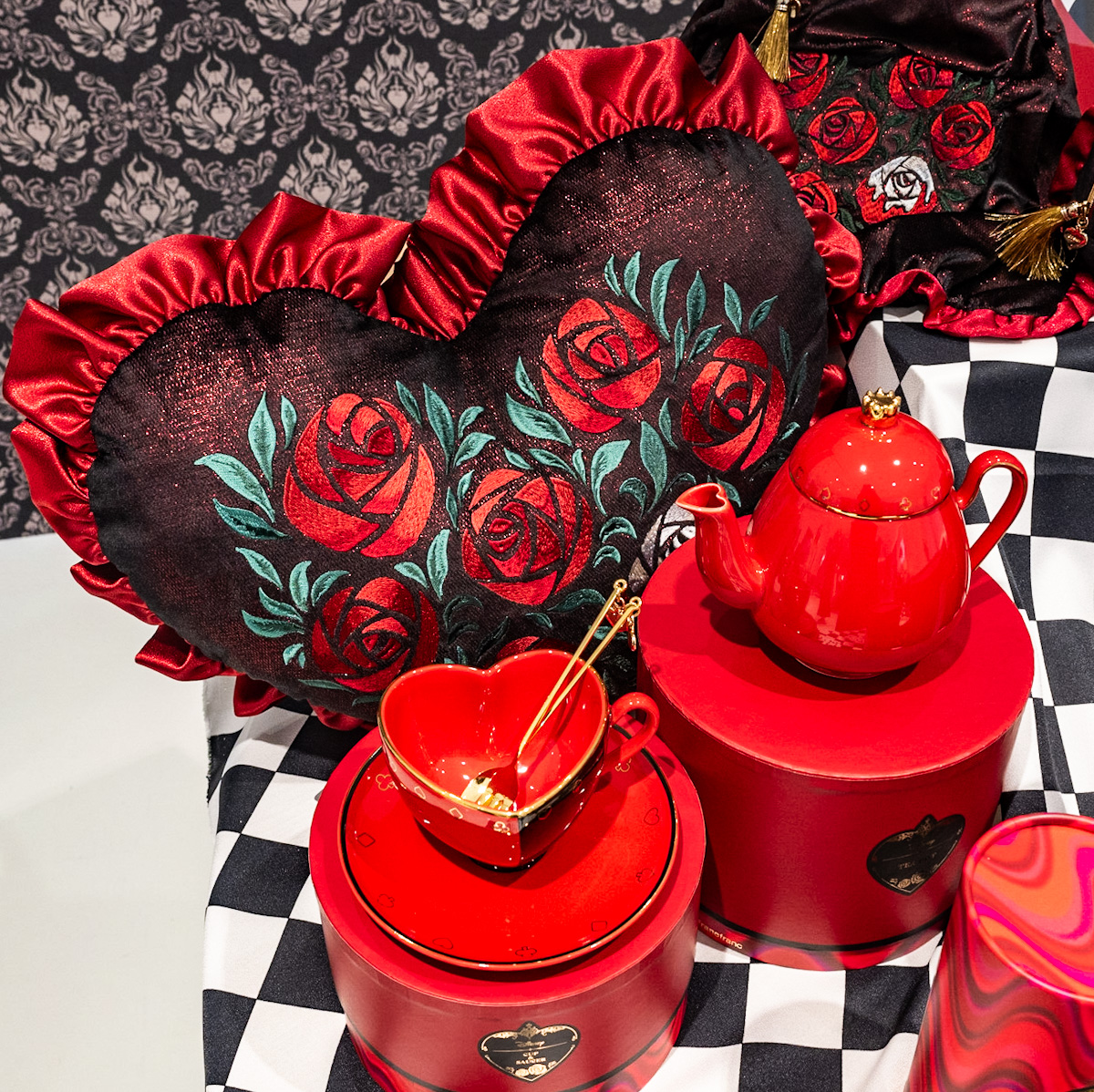 5人のディズニーヴィランズをインスパイア！VILLAINS NIGHT by