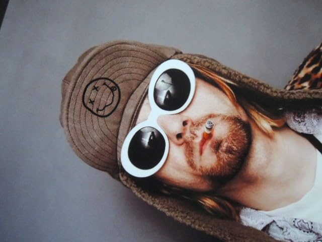 Amazon.co.jp: A4 額付き ポスター カートコバーン Kurt Cobain
