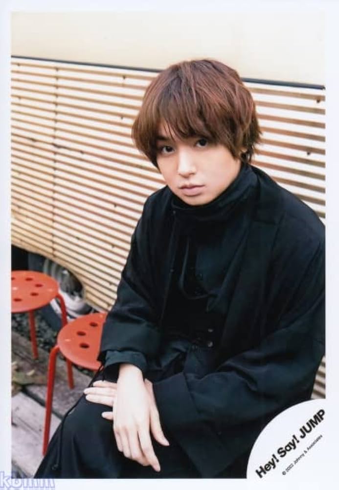 Amazon.co.jp: Hey! Say! JUMP 公式生写真（伊野尾慧）HAL00718 : おもちゃ