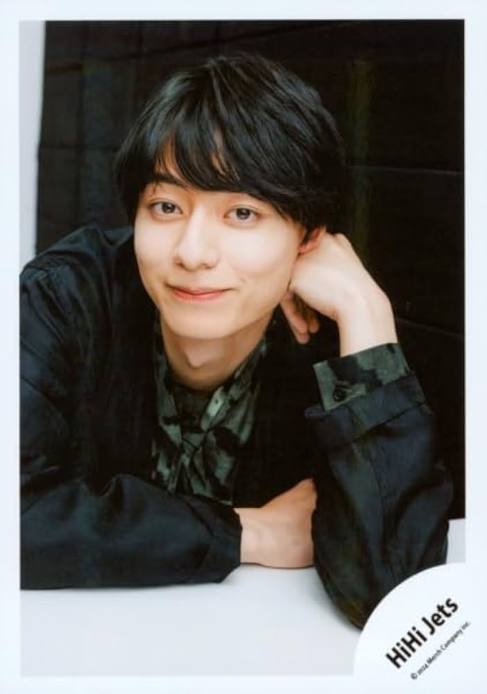 Amazon.co.jp: HiHi Jets 公式 生 写真（作間龍斗）HHJ00759 : ホビー