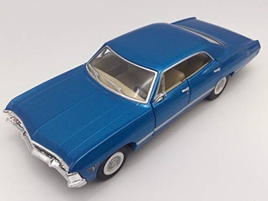 Amazon | 1台売り 1/43 1967 シボレー インパラ ミニカー 車 アメ車 A