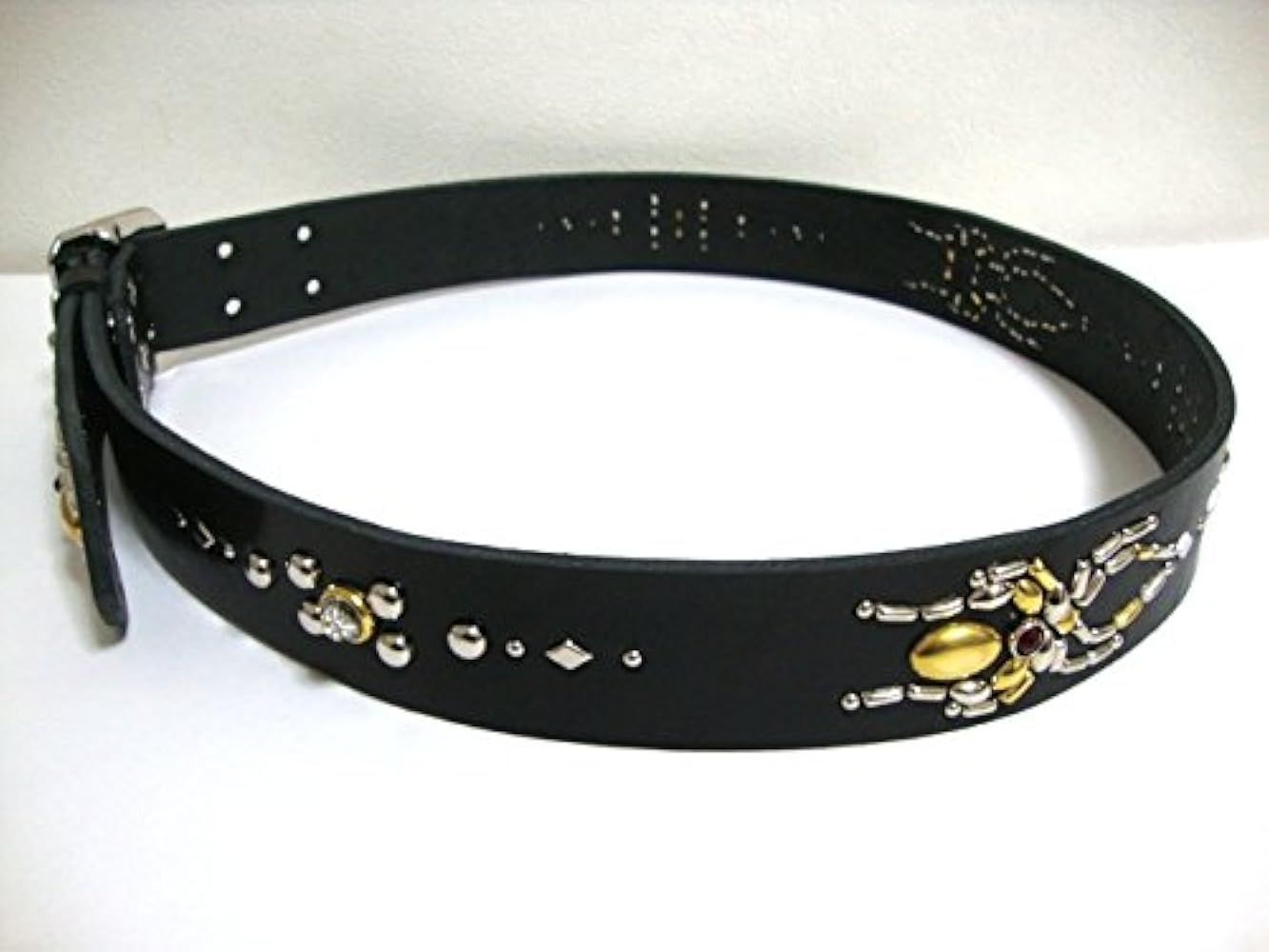Amazon | 栃木レザー スタッズベルト 黒 スパイダー型（スワロフスキー