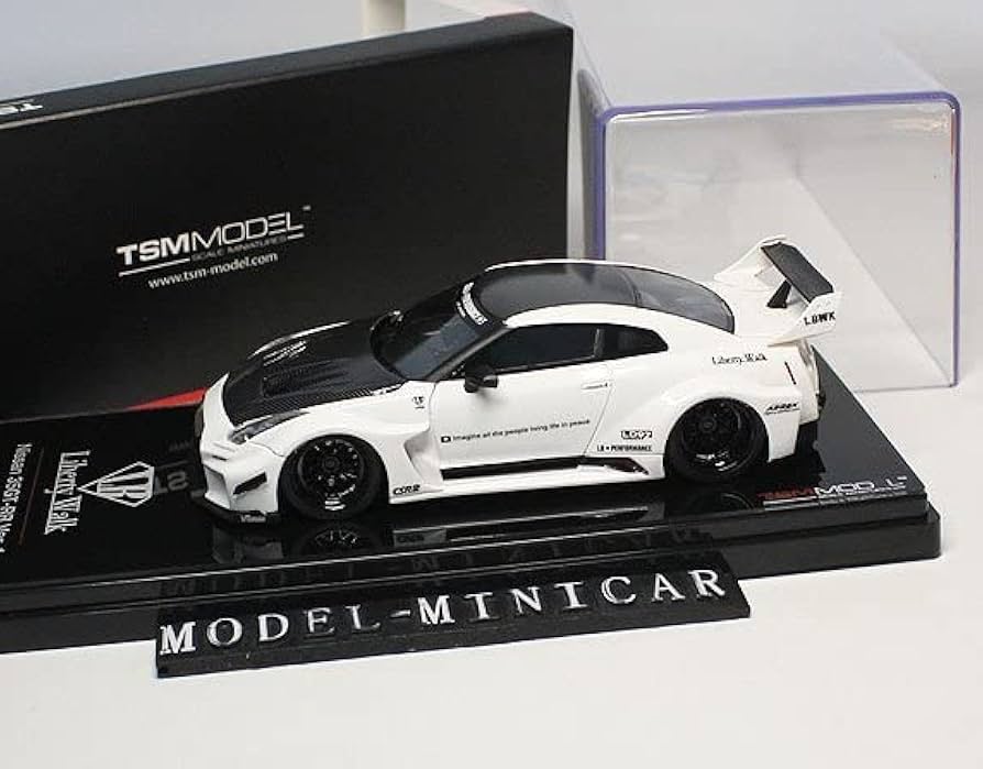 Amazon | 白 TSM 1/43 日産 GT-R R35 LB Works Liberty Walk LBWK 2.0