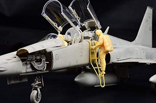 Amazon | キティホークモデル 1/32 アメリカ海軍 F-5F タイガー2