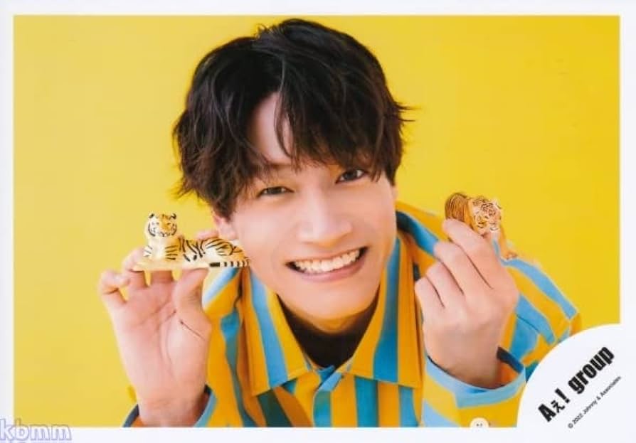 Amazon.co.jp: Aぇ! group 公式 生 写真（佐野晶哉）AGK00392 : おもちゃ