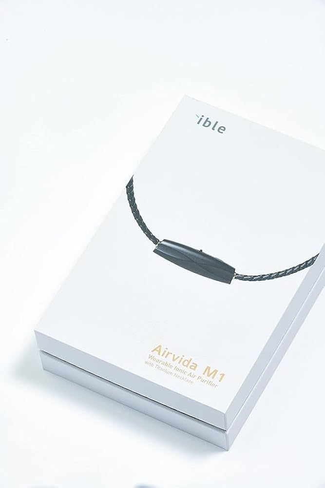 Amazon.com: Airvida M1 Ionic Wearable Air Purifier (Black-19