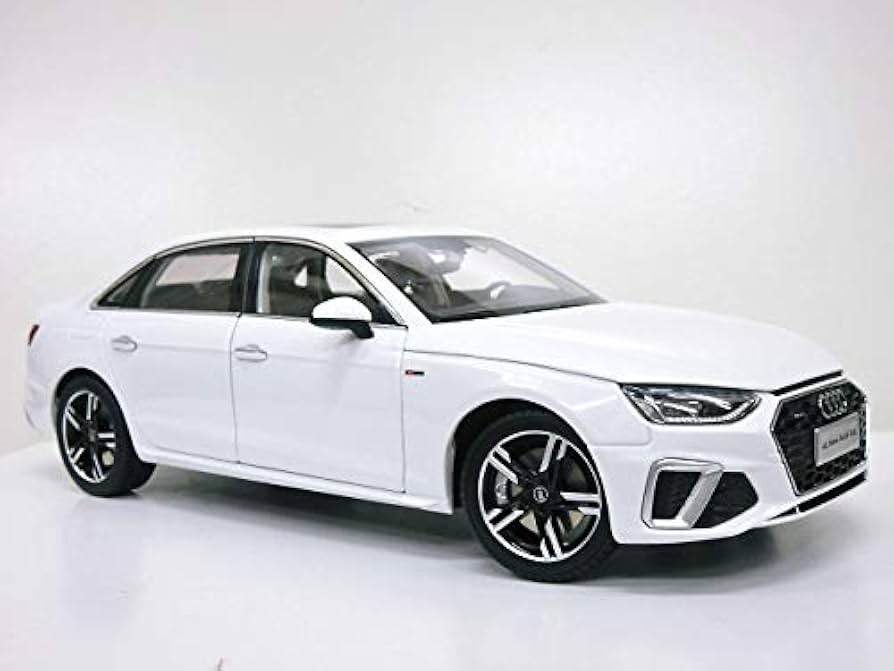 Amazon | アウディ特注 1/18 アウディ A4 S-ライン (ホワイト) 2021
