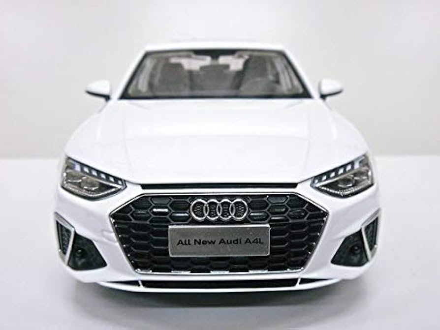 Amazon | アウディ特注 1/18 アウディ A4 S-ライン (ホワイト) 2021