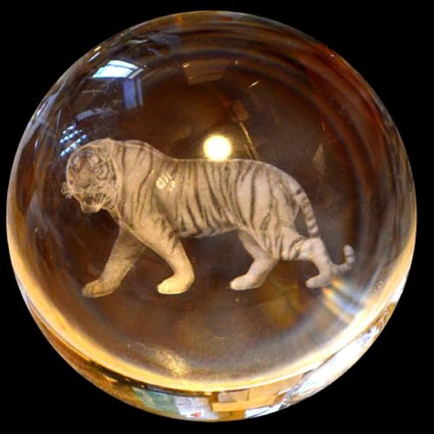 Amazon.co.jp: NO-45 風水の高級クリスタルレーザー彫り置物○10cmの