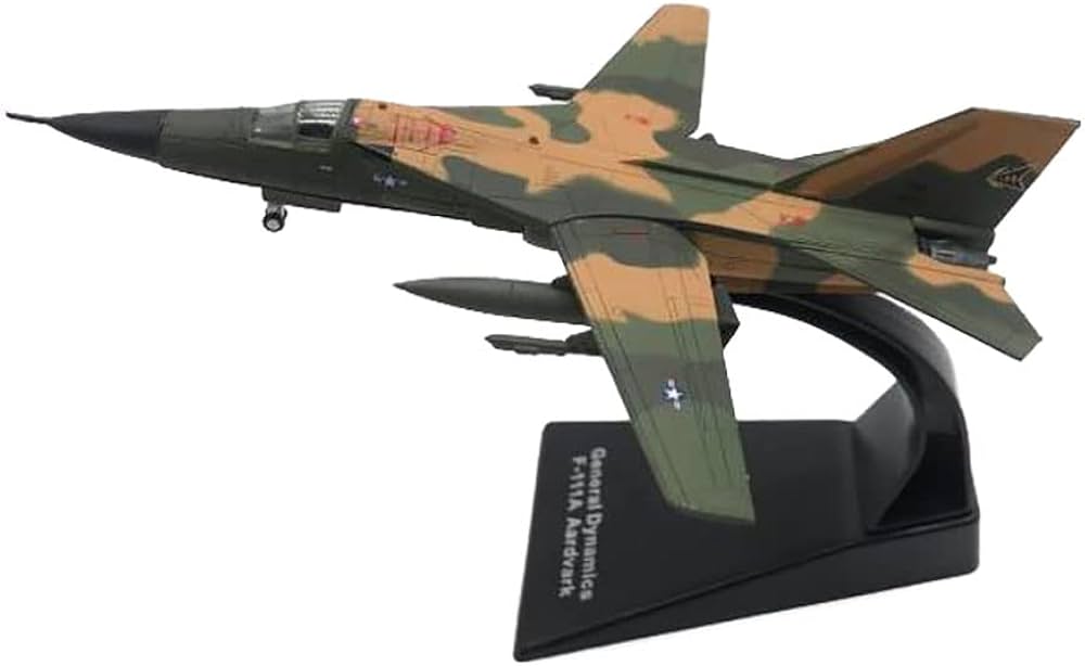 Amazon.co.jp: 1/144F-111Aアードバーク戦闘爆撃機モデルダイキャスト