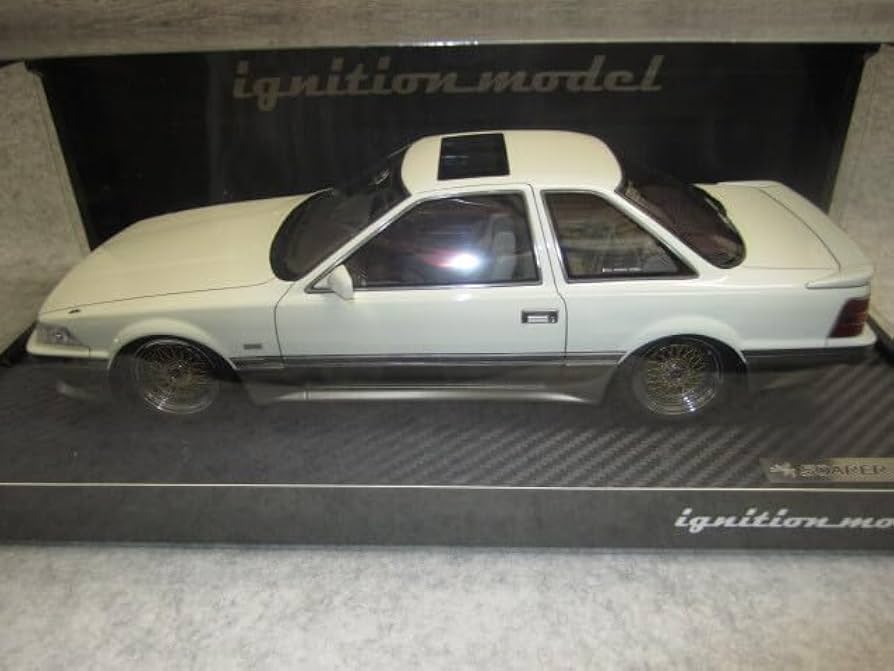 Amazon | 1/18 イグニッションモデル ソアラ Z20 3,0 GT-LIMITED 白/金