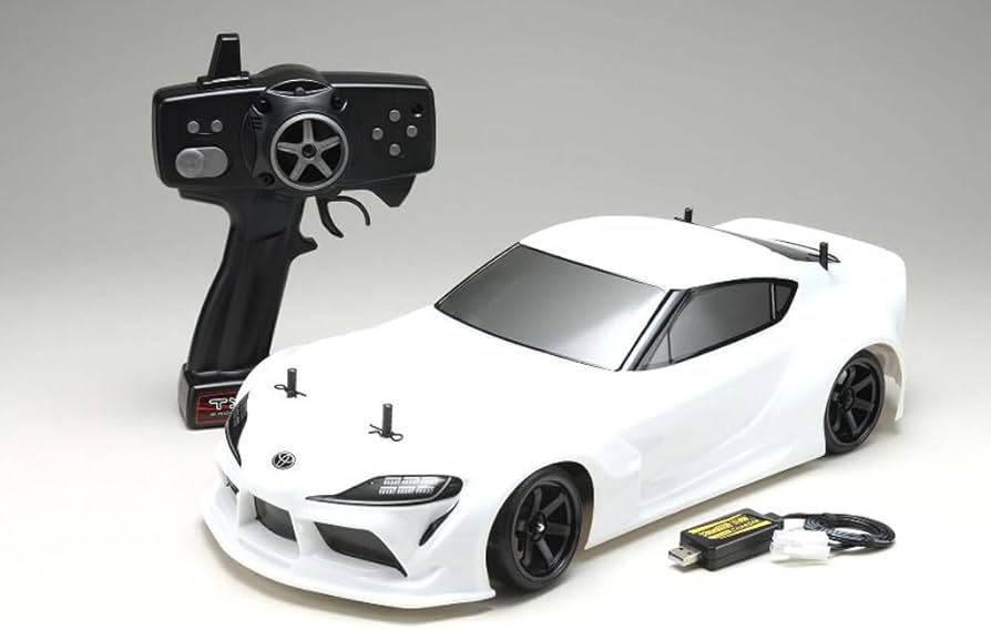 Amazon.co.jp: ヨコモ GRスープラ（白） 2WDドリフトラジコン完成車
