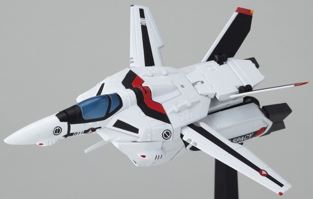 Amazon.co.jp: リボルテックヤマグチ No.082 三段変形バルキリー VF-1A