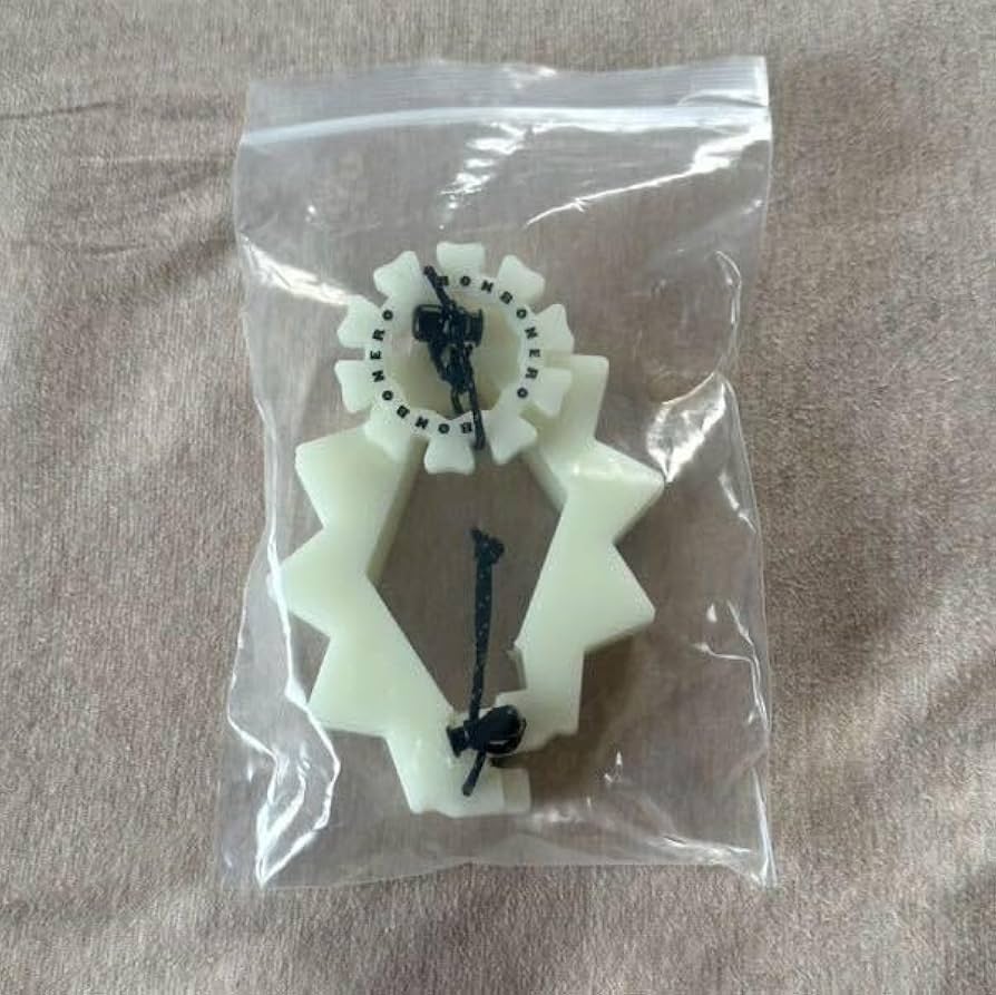 Amazon.co.jp: bonbonero ボンボネロ 蓄光 グリーン ゴールゼロ