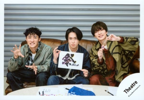 Amazon.co.jp: Snow Man 公式 生 写真（岩本照・深澤辰哉・宮舘涼太