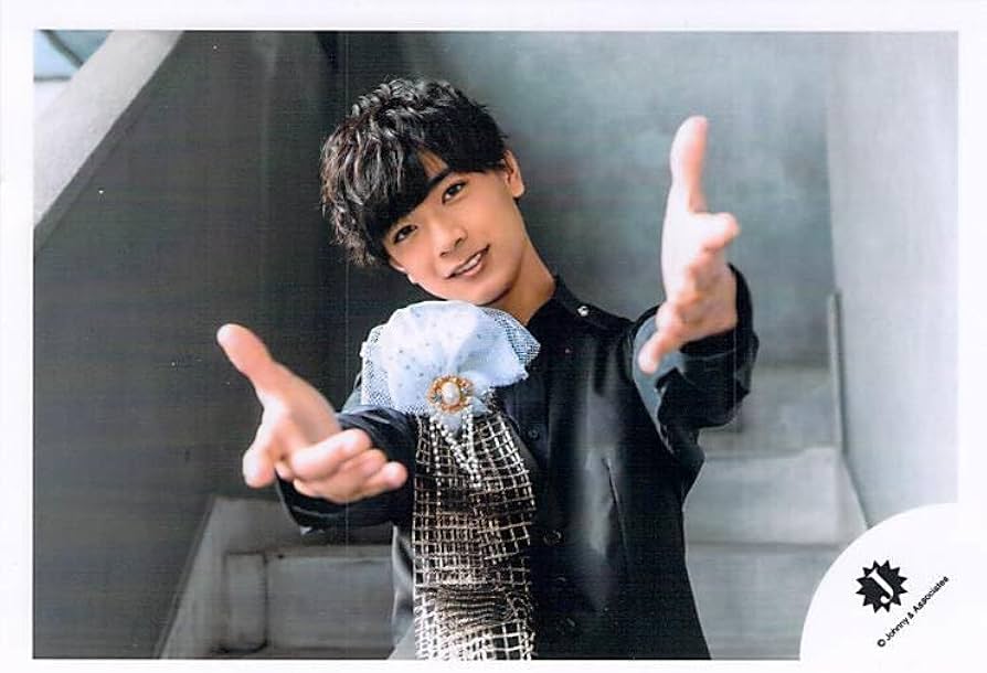 Amazon.co.jp: なにわ男子 高橋恭平 公式写真 写真 フォト Jロゴ Jr