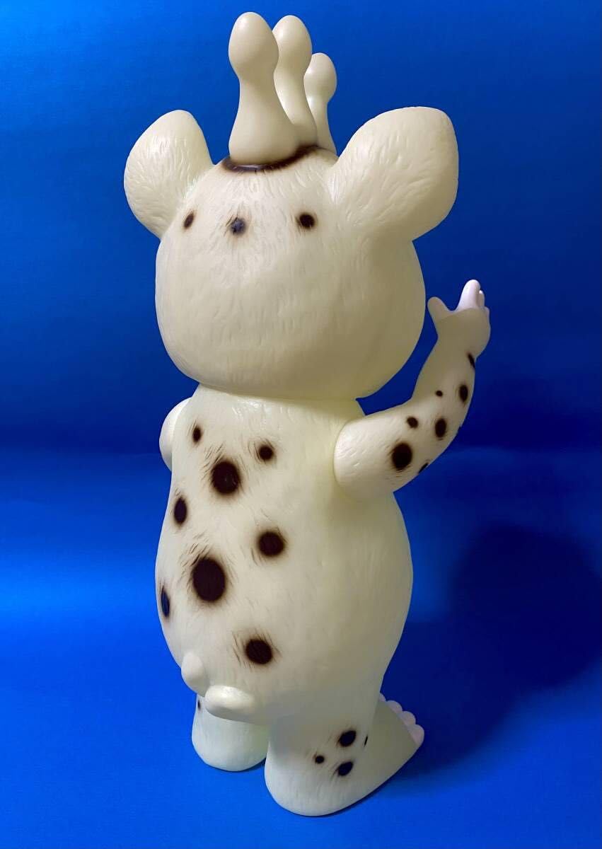 Amazon.co.jp: イヌクマ快獣ブースカジャイアントサイズ 蓄光タイプ