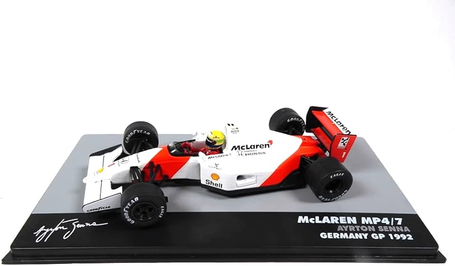 Amazon.com: OPO 10 - Formula 1 car 1/43 Compatible with McLaren