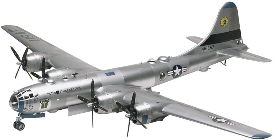 Amazon.co.jp: アメリカレベル 1/48 B-29 スーパーフォートレス