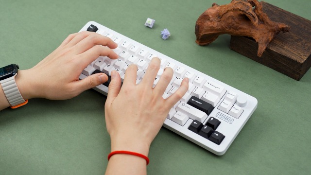 Amazon.com: EPOMAKER Galaxy70 Wireless Gaming Keyboard, 75