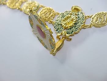 Amazon.co.jp: 大勳位菊花章頸飾 専用収納木箱付 日本勲章 菊花章