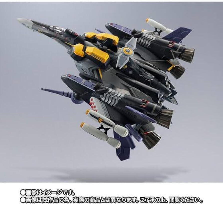 Amazon.co.jp: DX超合金 VF-25S アーマードメサイアバルキリー オズマ
