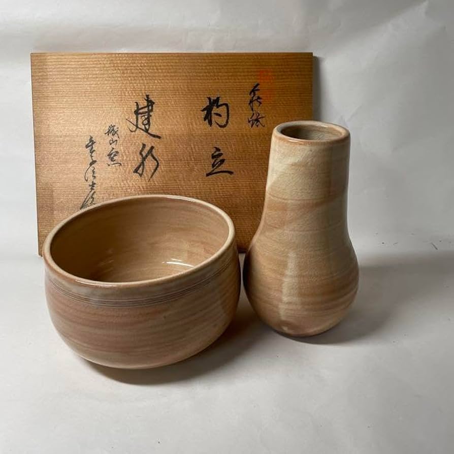 Amazon.co.jp: Z17 萩焼 城山窯 金子信彦 建水、杓立セット : おもちゃ