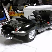 Amazon | オートアート(AUTOart) 1/18 ジャガー XK SS (グリーン