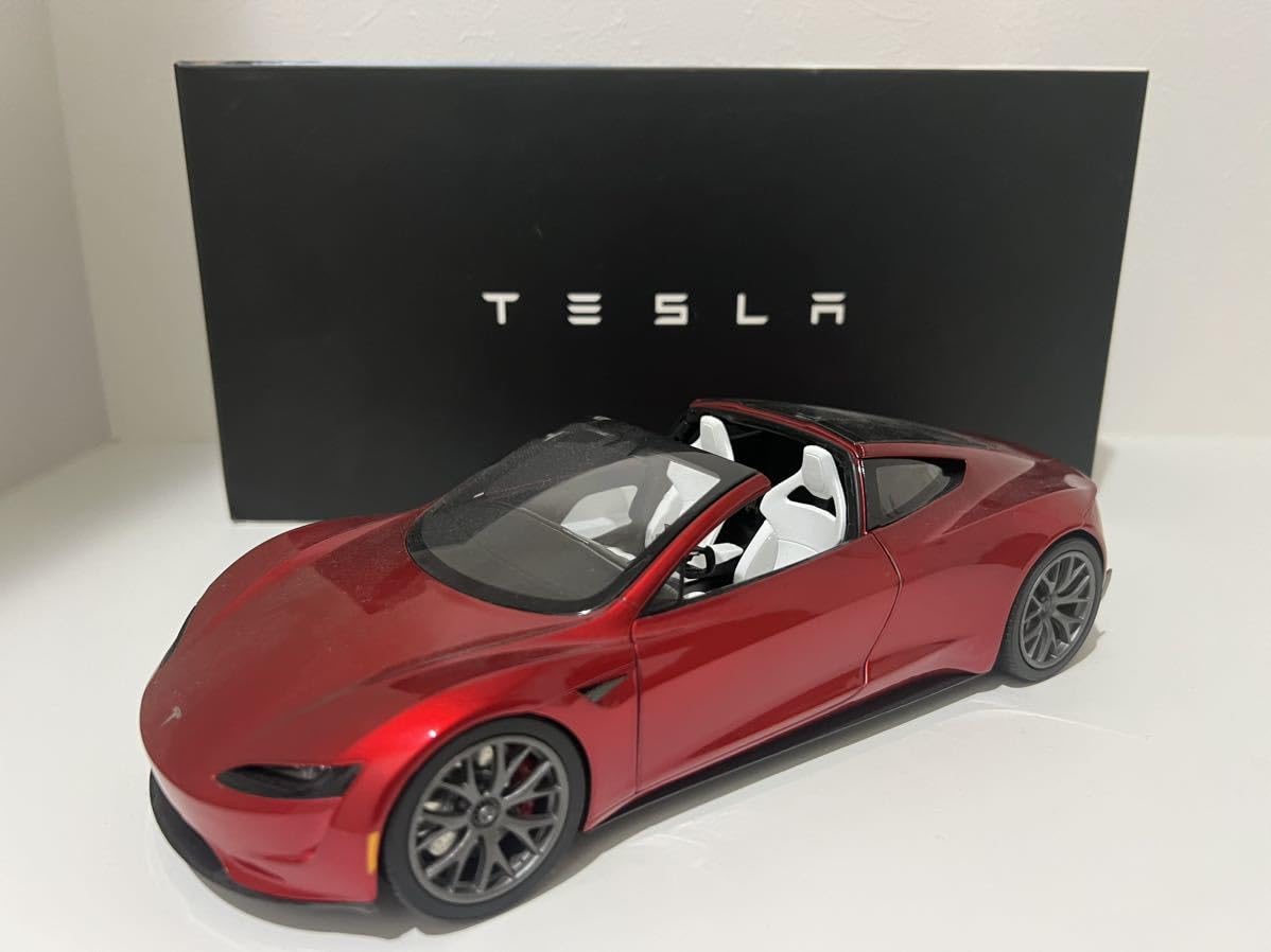 Amazon | テスラ ロードスター 純正 1 18 ミニカー 1 18 | ミニカー