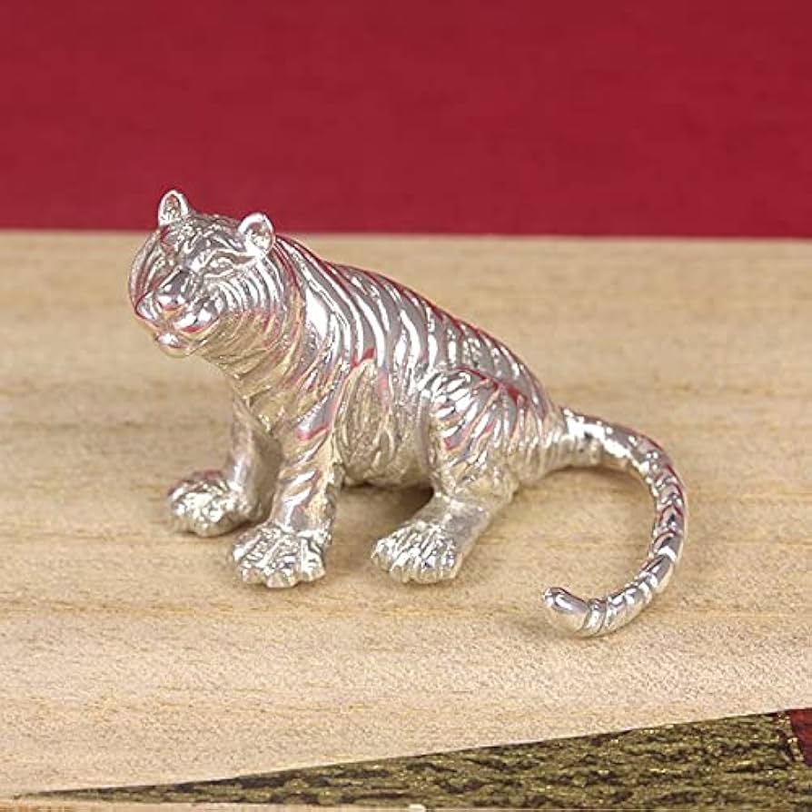 Amazon.co.jp: 干支 置物 銀製 虎・寅・とら 座虎 （梅都工房作品